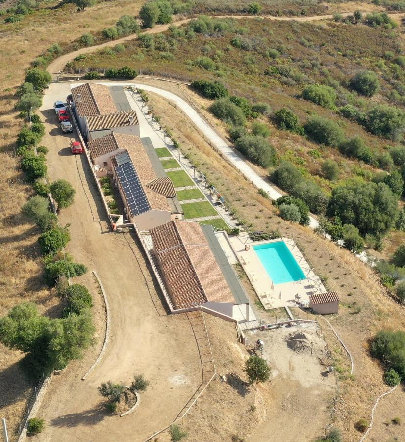 Azienda Agrituristica La Janna Di La Faj Budoni Ngoại thất bức ảnh