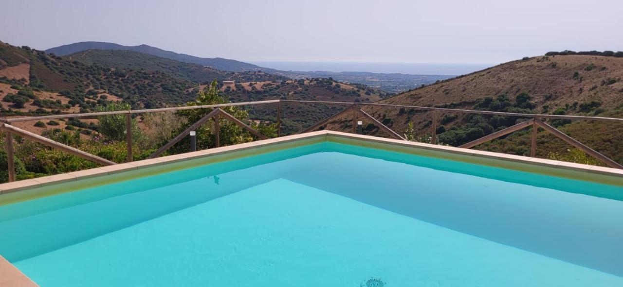 Azienda Agrituristica La Janna Di La Faj Budoni Ngoại thất bức ảnh