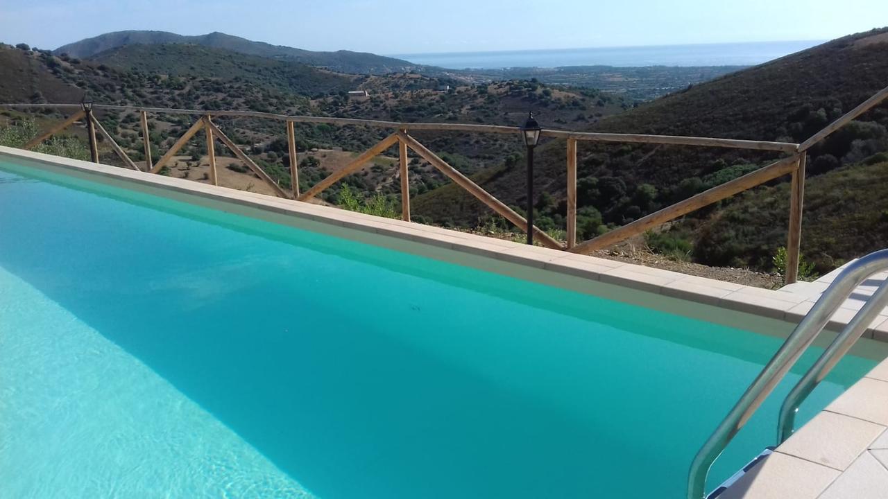 Azienda Agrituristica La Janna Di La Faj Budoni Ngoại thất bức ảnh